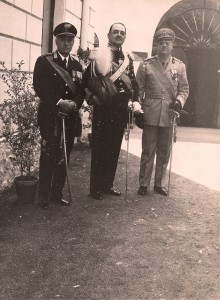 Il Generale Roberto Giallombardo con il Generale Carlo Alberto Dalla Chiesa in occasione della festa dell'Arma dei Carabinieri presso il XII Battaglione (Palermo)